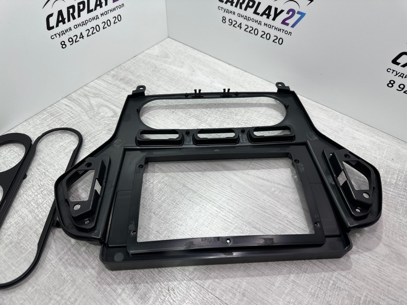 Переходная рамка магнитолы