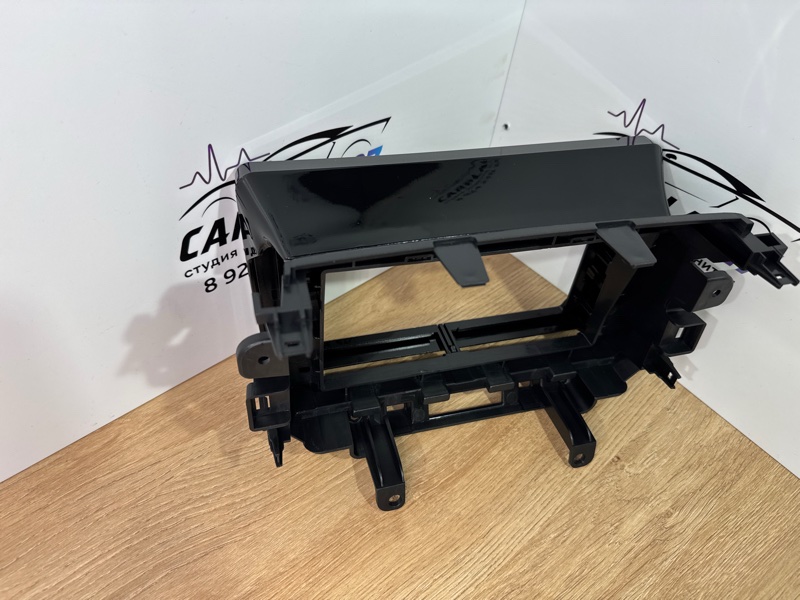 Переходная рамка магнитолы