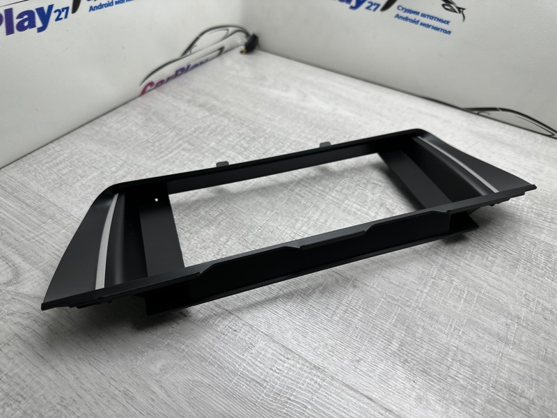 Переходная рамка магнитолы