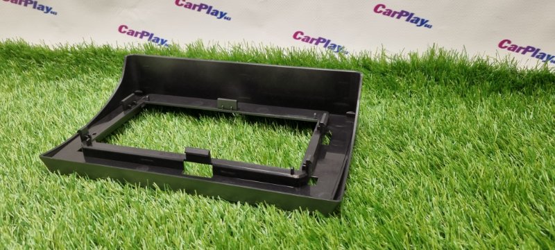 Переходная рамка магнитолы