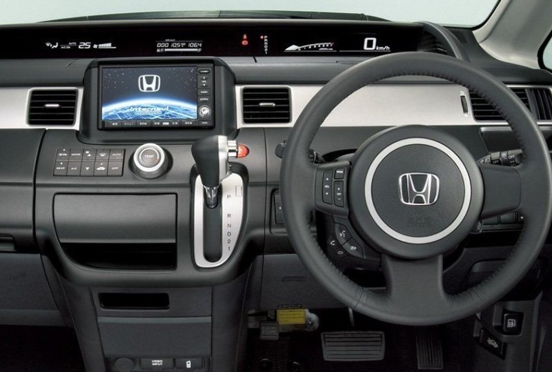 Переходная рамка магнитолы