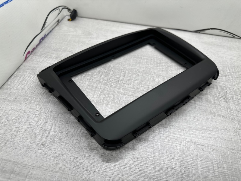 Переходная рамка магнитолы