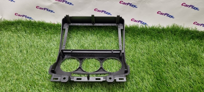 Переходная рамка магнитолы