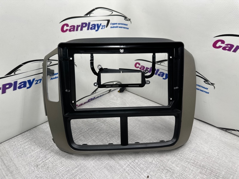 Переходная рамка магнитолы