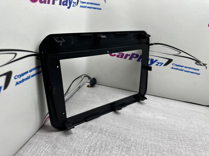 Переходная рамка магнитолы