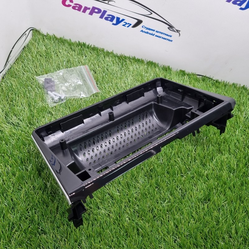 Переходная рамка магнитолы