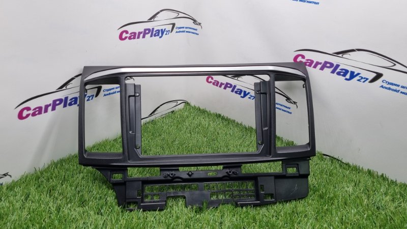 Переходная рамка магнитолы