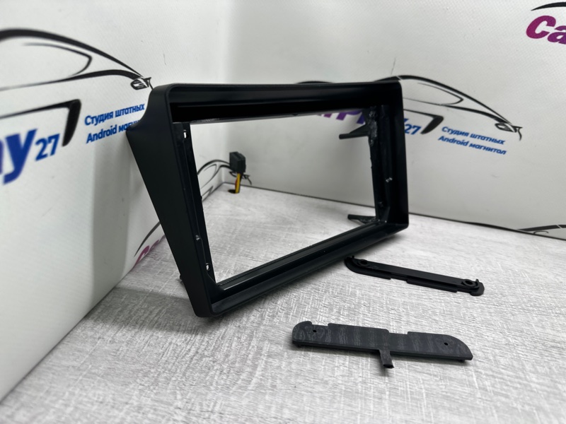 Переходная рамка магнитолы