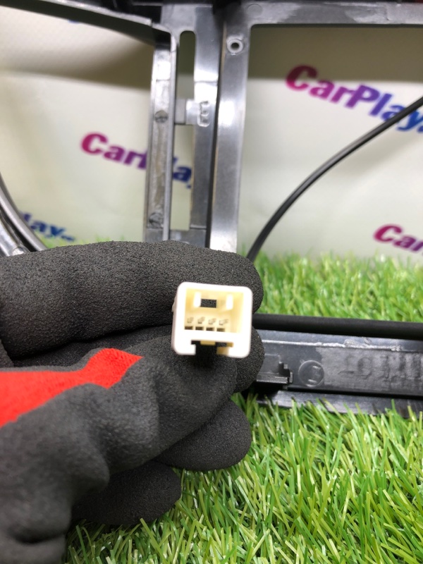 Переходная рамка магнитолы