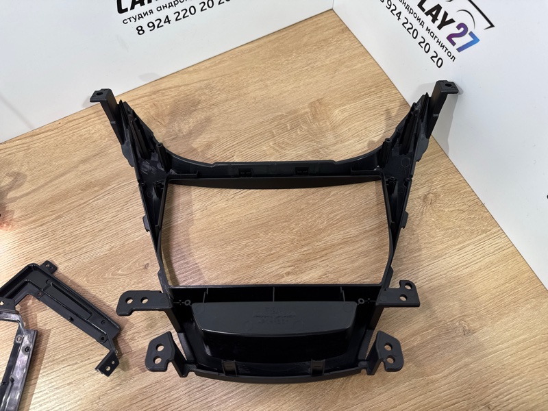 Переходная рамка магнитолы