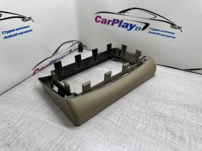 Переходная рамка магнитолы