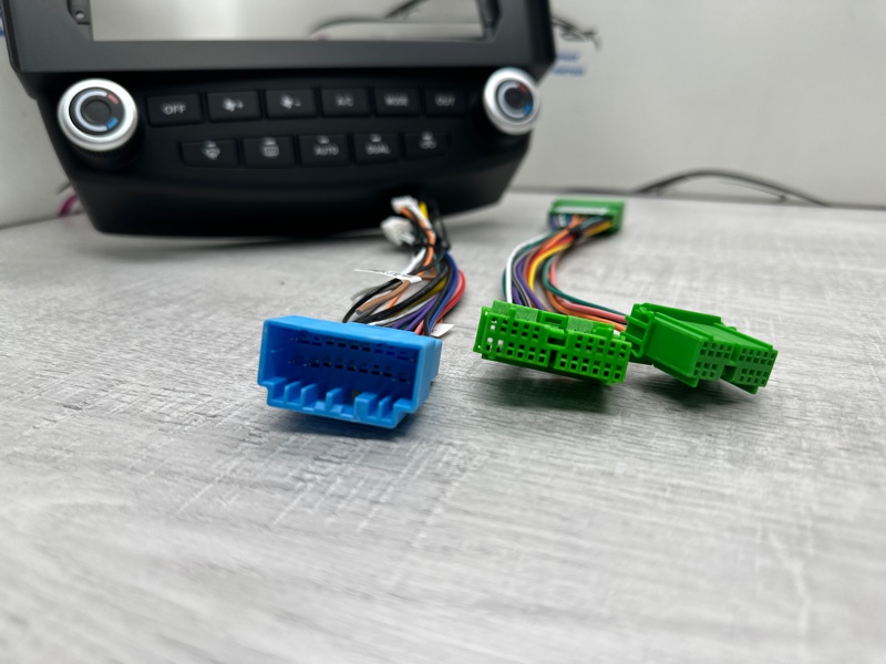 Переходная рамка магнитолы