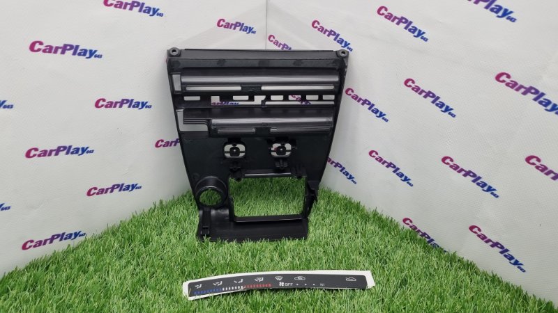 Переходная рамка магнитолы