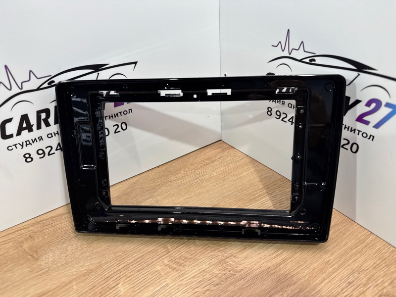 Переходная рамка магнитолы