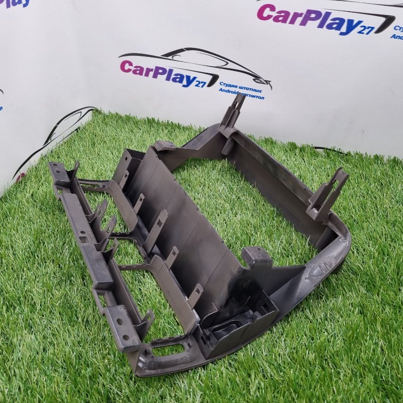 Переходная рамка магнитолы