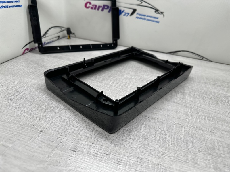 Переходная рамка магнитолы