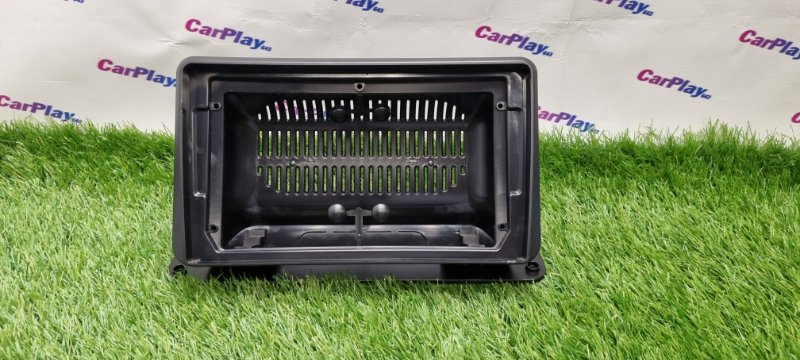 Переходная рамка магнитолы