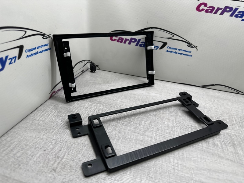 Переходная рамка магнитолы