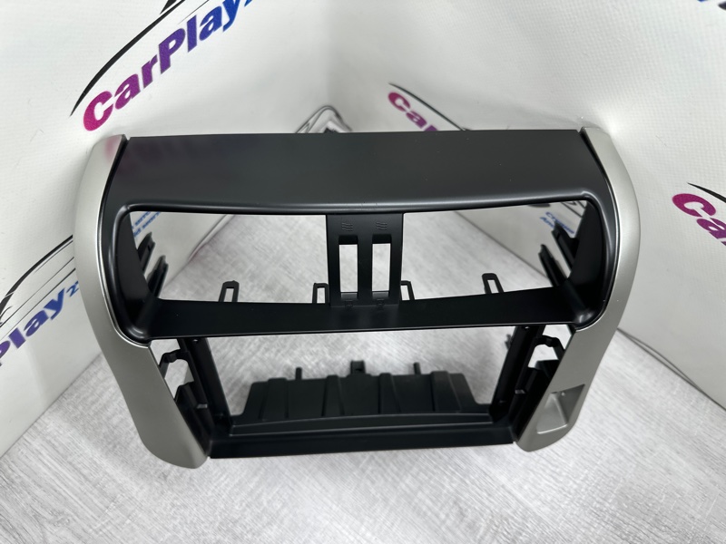 Переходная рамка магнитолы