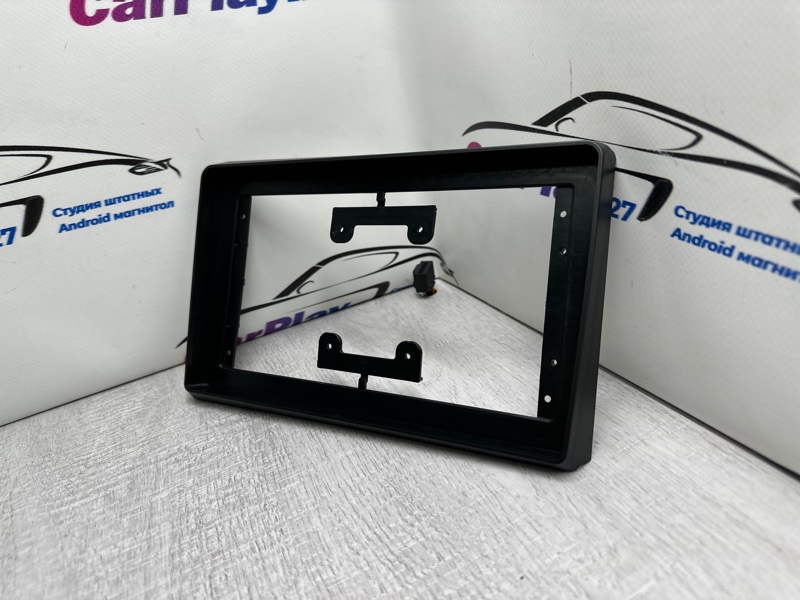 Переходная рамка магнитолы