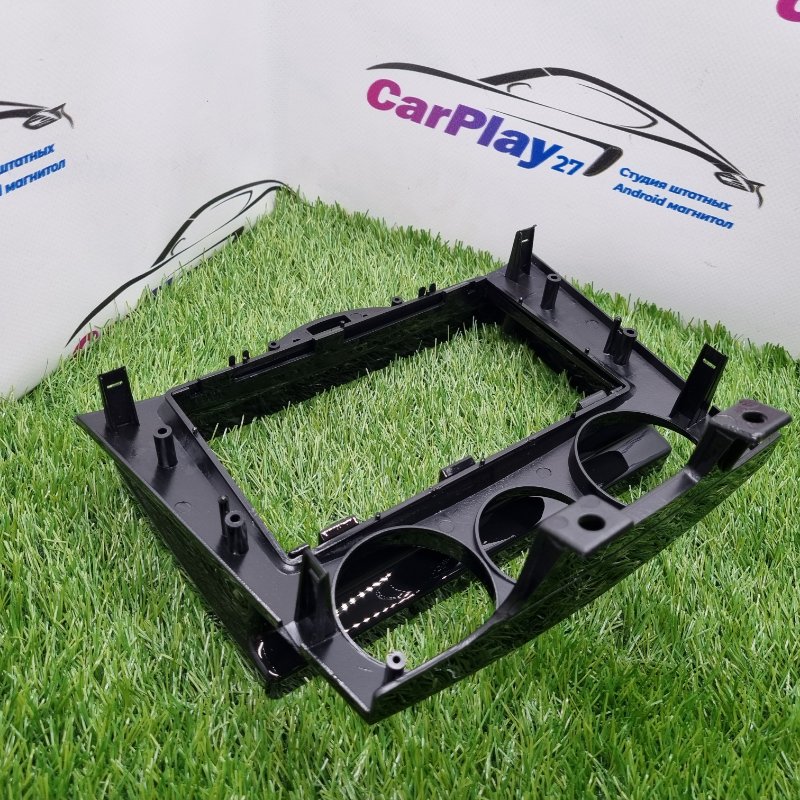 Переходная рамка магнитолы