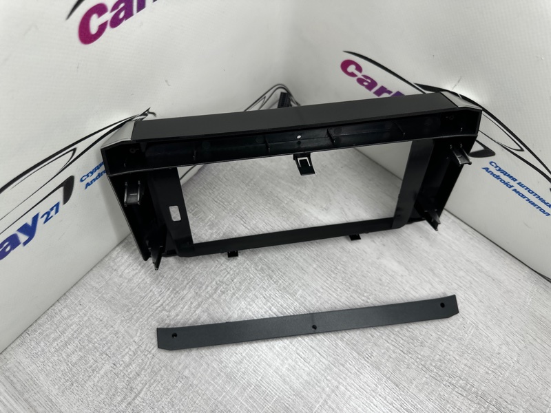 Переходная рамка магнитолы