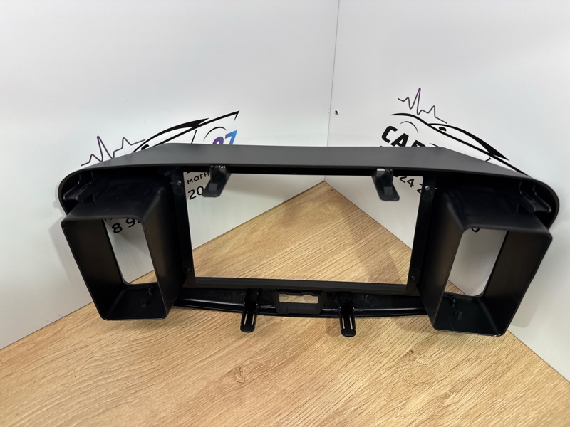 Переходная рамка магнитолы