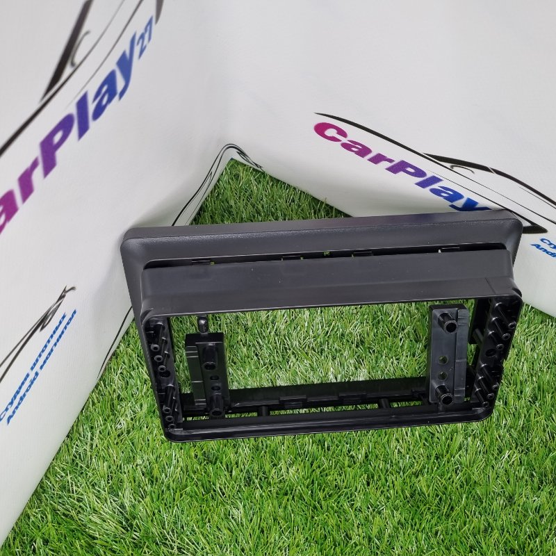 Переходная рамка магнитолы