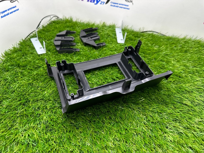 Переходная рамка магнитолы