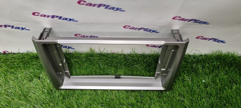 Переходная рамка магнитолы