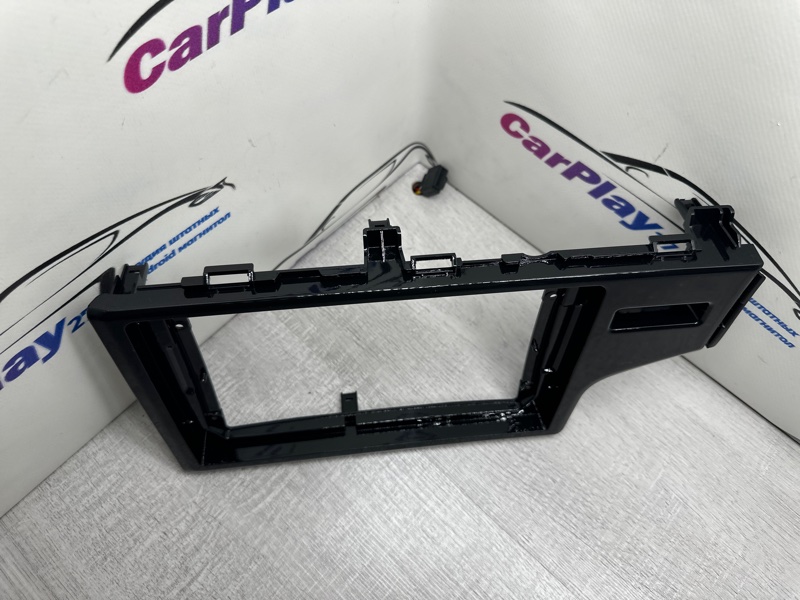 Переходная рамка магнитолы