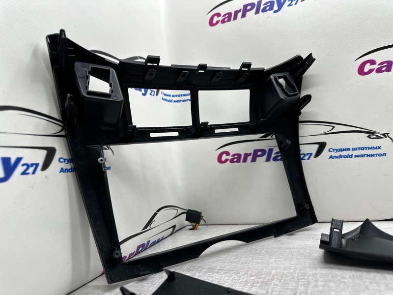 Переходная рамка магнитолы