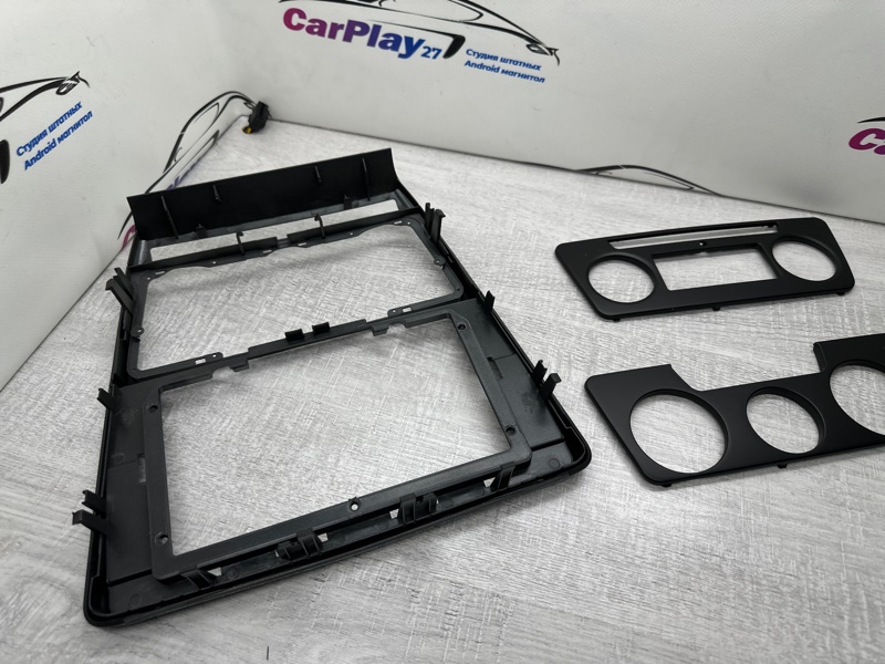 Переходная рамка магнитолы