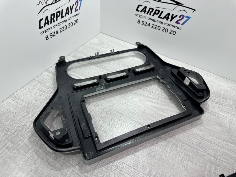 Переходная рамка магнитолы