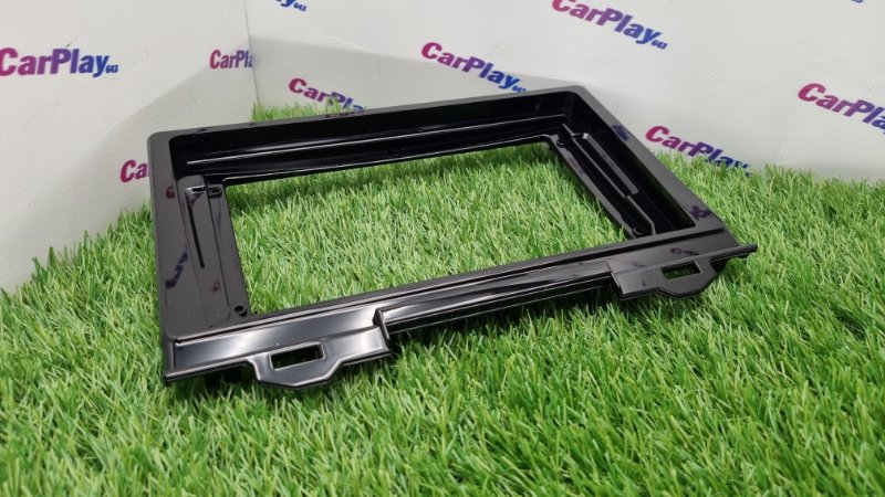 Переходная рамка магнитолы