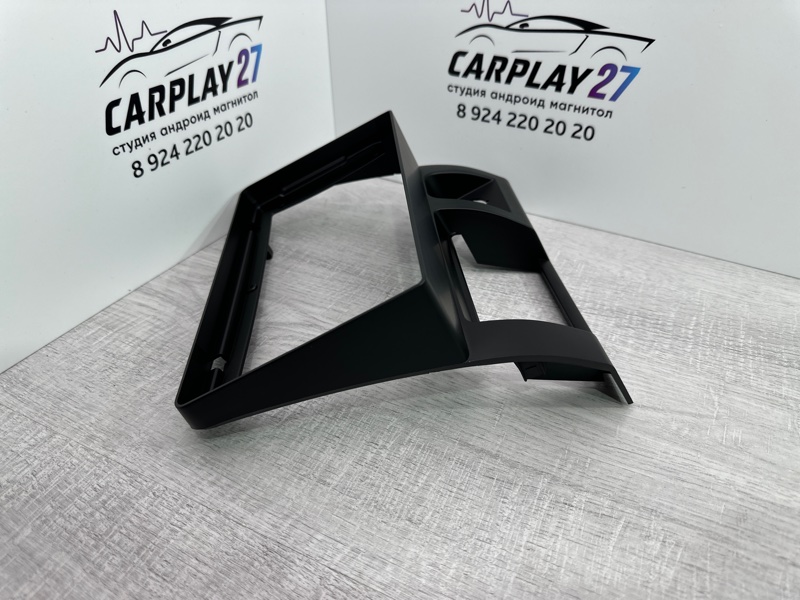 Переходная рамка магнитолы