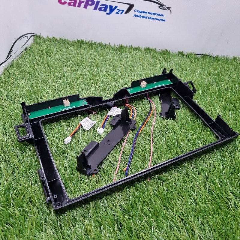 Переходная рамка магнитолы