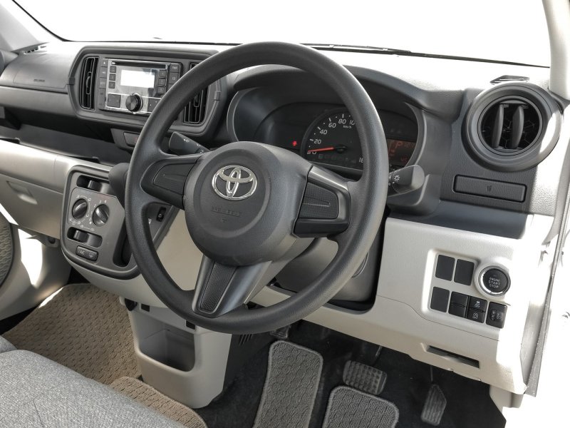 Магнитола штатная Toyota Passo 2016