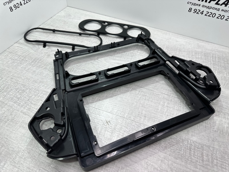 Переходная рамка магнитолы