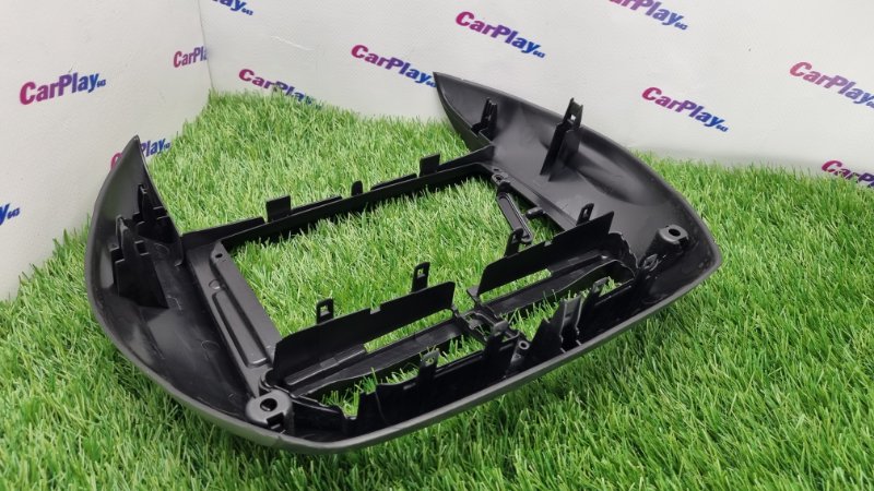 Переходная рамка магнитолы