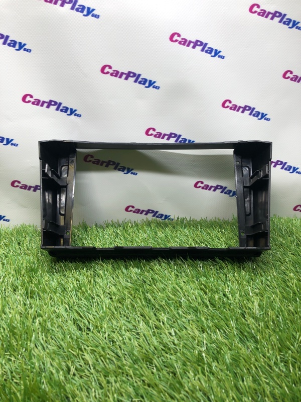 Переходная рамка магнитолы