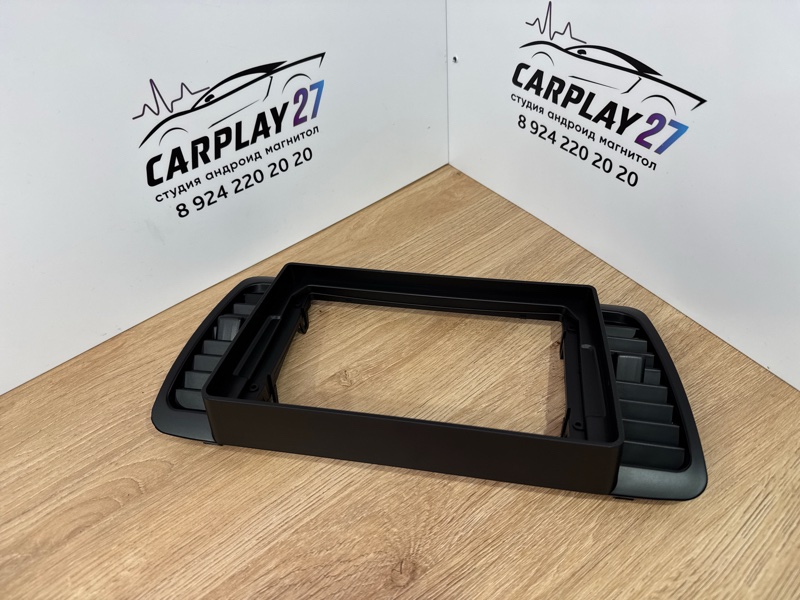 Переходная рамка магнитолы