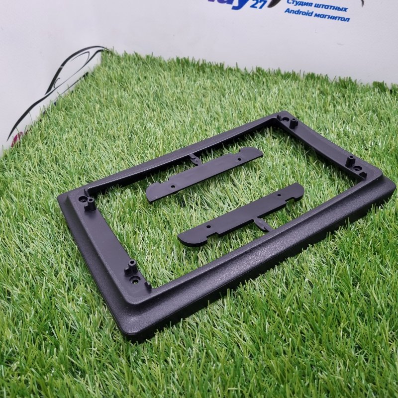 Переходная рамка магнитолы