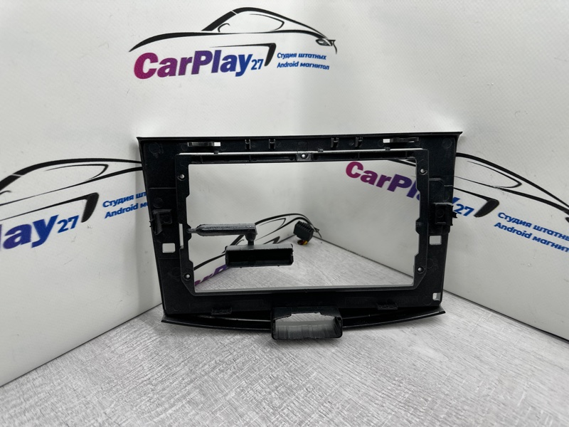 Переходная рамка магнитолы