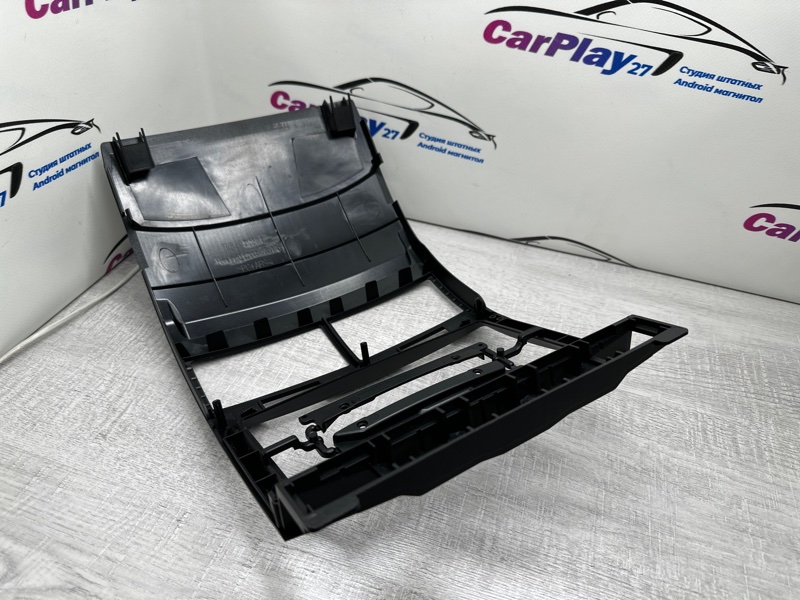 Переходная рамка магнитолы