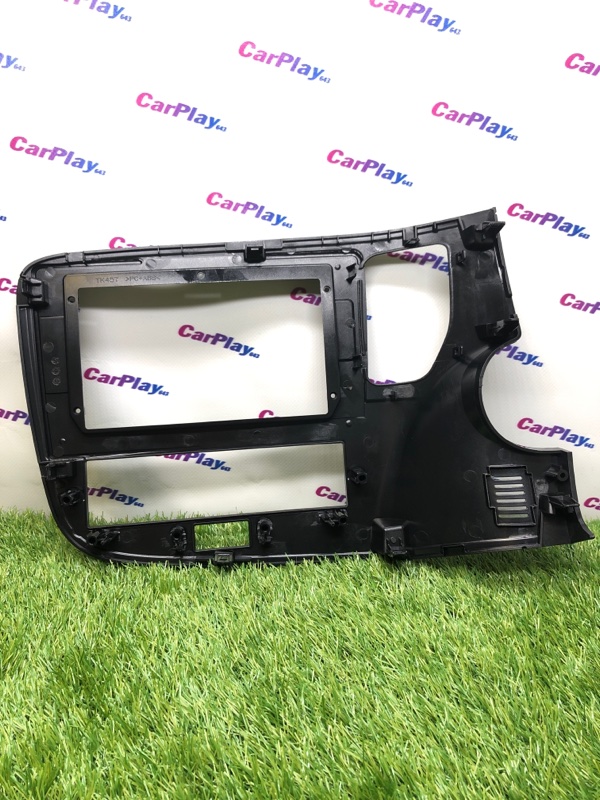 Переходная рамка магнитолы