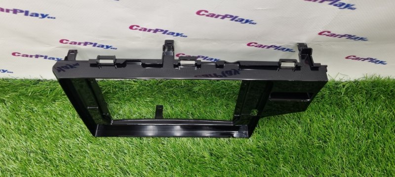 Переходная рамка магнитолы