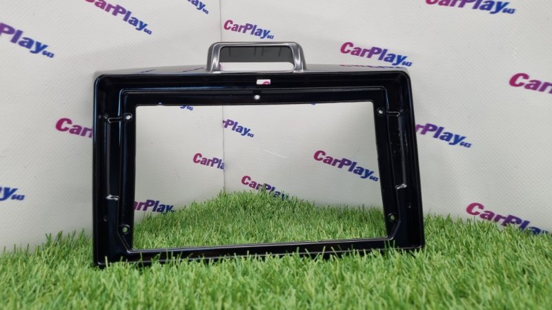 Переходная рамка магнитолы