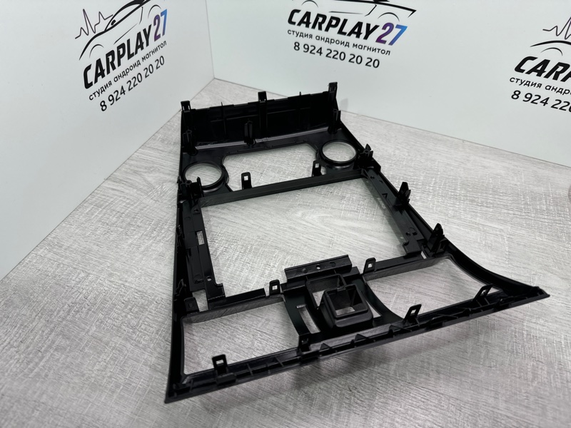 Переходная рамка магнитолы