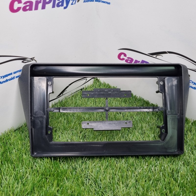 Переходная рамка магнитолы